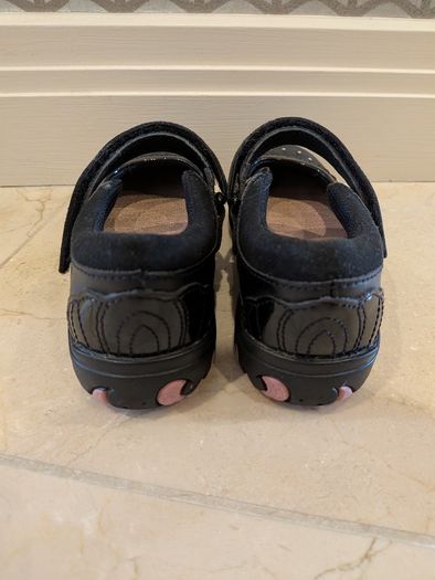 Clarks girls school shoes size UK12