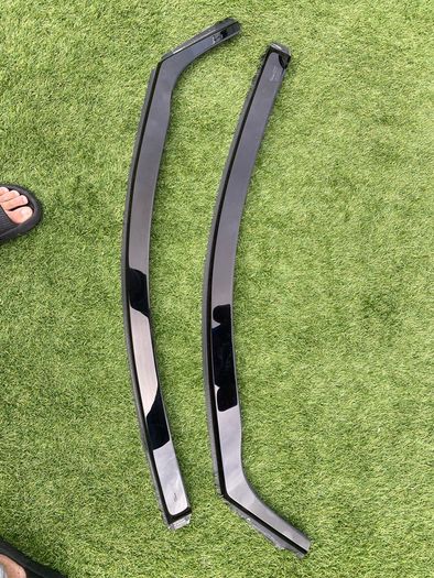 Peugeot 5008 wind deflector