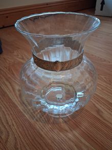 Glass vase