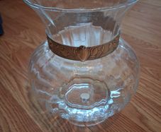 Glass vase