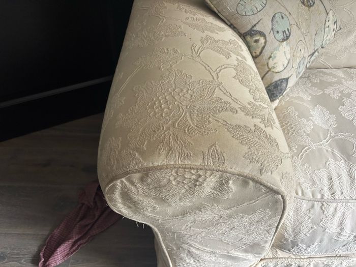 Large loose cover cream Couch