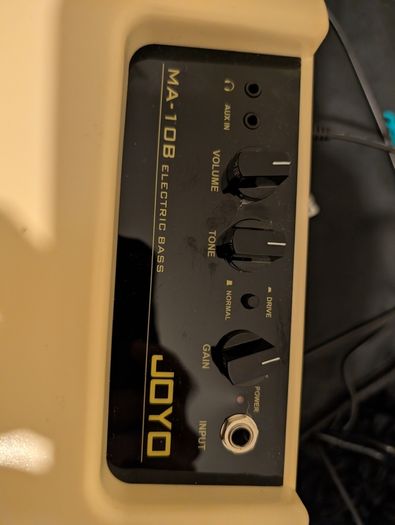 Bass amp Joyo MA-10B
