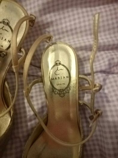 Marian gold sandals size 38 - brand new