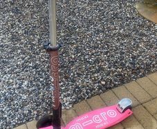 Maxi Micro Deluxe Scooter