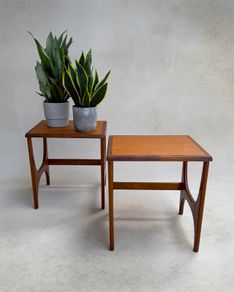 Pair of Mid-Century Side Tables