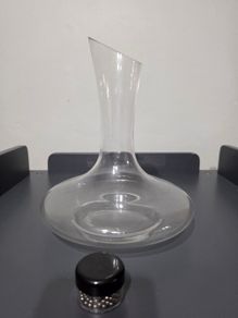Wine decanter