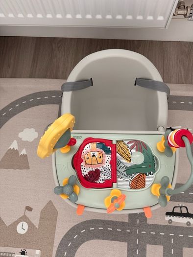 Mamas & Papas Bug 3in1 Floor Booster Seat with Activity Tray Pebble Grey