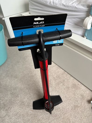 XLC floor pump
