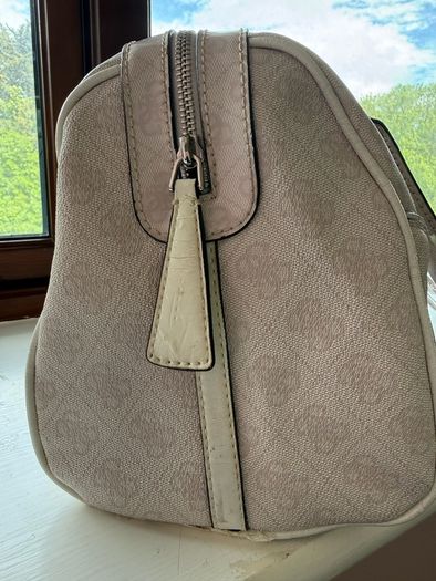 guess bag