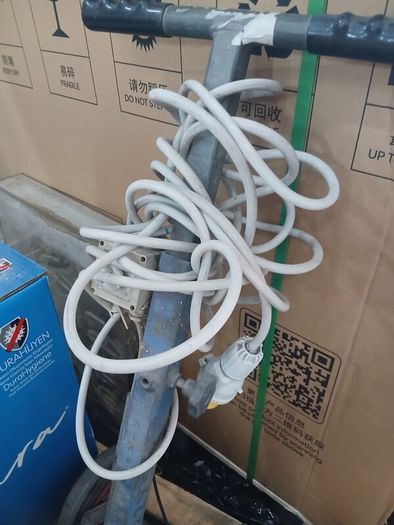 Powerfull Floor Scraper
