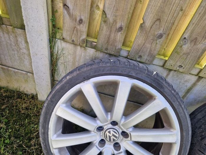 19" alloys