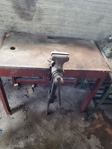 Blacksmiths vice