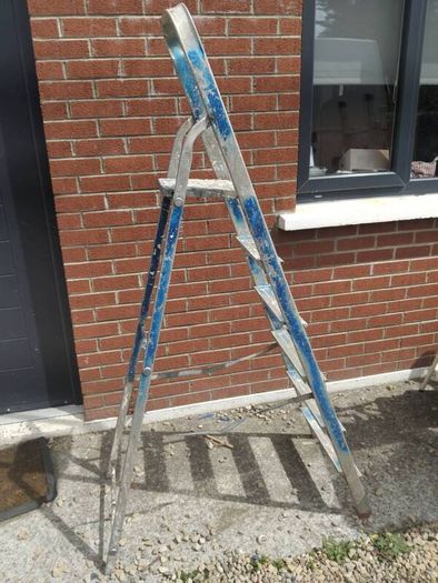 aluminium step ladder