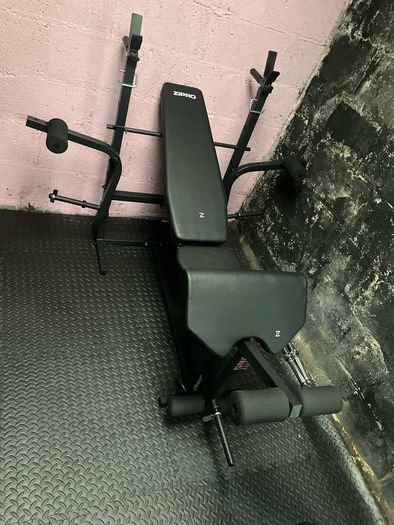 Body weight bench
