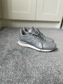 Nike runners