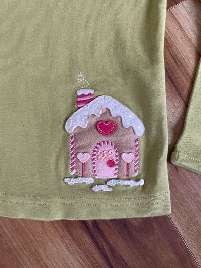 Gymboree Christmas top age 6 excellent condition!