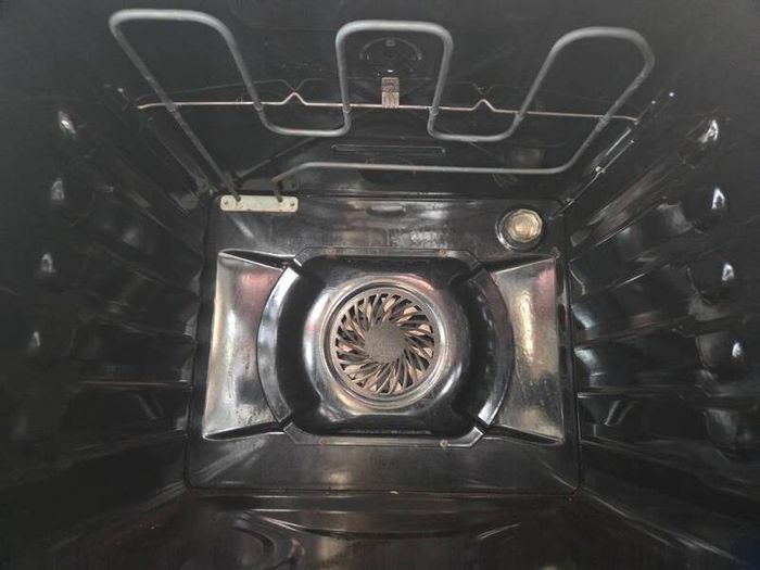 Integrated Oven and Microwave