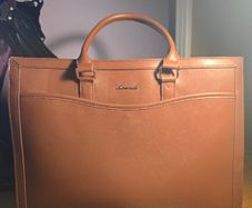 Woman bag/College bag(Comes with shoulder strap)