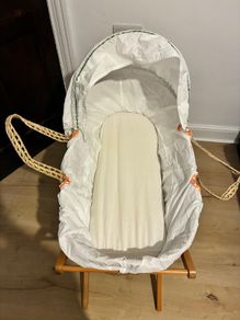 Mamas & Papas Moses Basket