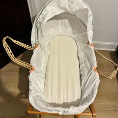 Mamas & Papas Moses Basket