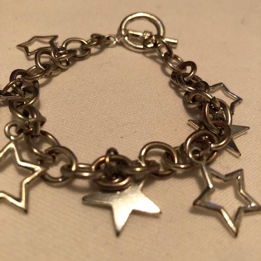 Heavy link chain bracelet with star charms