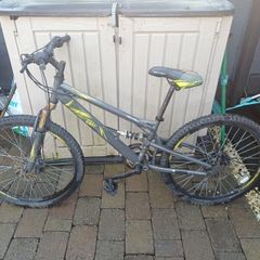 Apollo junior mountain bike