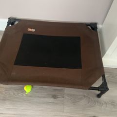 Medium dog bed
