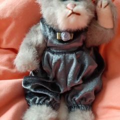 New Cat collectable 1996