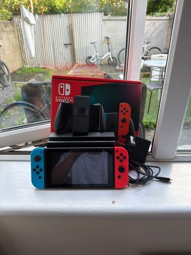 Nintendo Switch, Like New, Boxed, Original Receipt