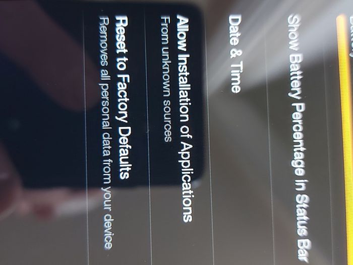Amazon Kindle, Model D01400, Serial number D026 A0A0 2482 02AQ, in excellent condition
