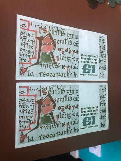 Two irish one pound punt notes
