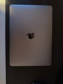 Apple MacBook Air M1 2020 8GB RAM / 256GB SSD [Excellent/Great] Condition