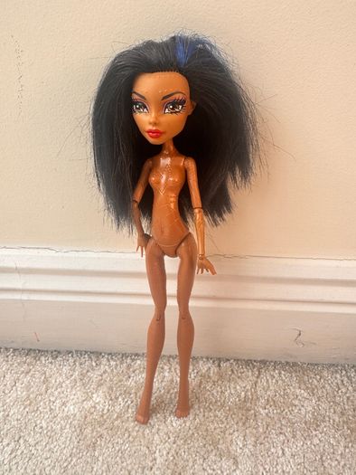 Monster High Robecca Steam Dead Tired doll Nude Used Please see photos