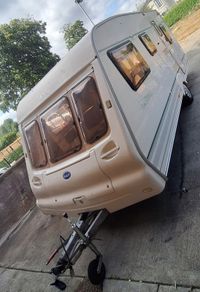2001 Bailey Ranger 5-Berth Caravan