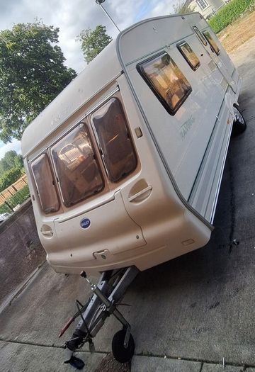 2001 Bailey Ranger 5-Berth Caravan