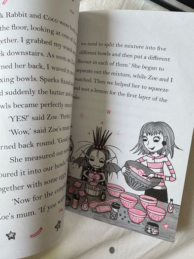 Isadora Moon by Harriet Muncaster Bundle of two kids books