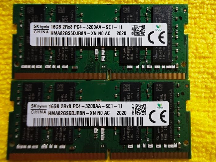 Sk Hynix Ddr4 Sdram Sodimm 32gb Hma82gs6djr8n (x2)