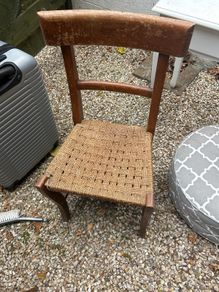 Solid wood chair with woven seat
