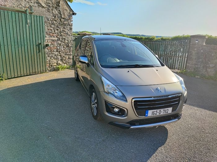 Peugeot 3008 1.2 Petrol.Low mileage. 2 years NCT
