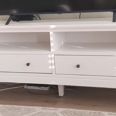 White TV unit