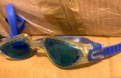 swim goggles arena aquasphere
