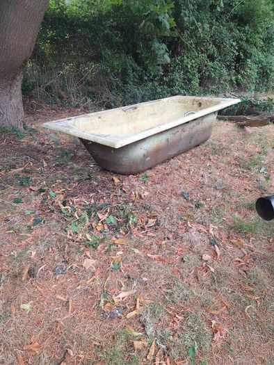cast iron bath