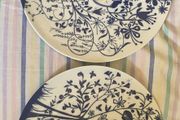 2 porcelain dinnerware plates unused from the "Table Stories" collection, designed by Dutch designer Tord Boontje for Authentics in 2005.