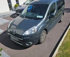 Peugeot Partner Tepee  Wheelchair Accessible Vehi
