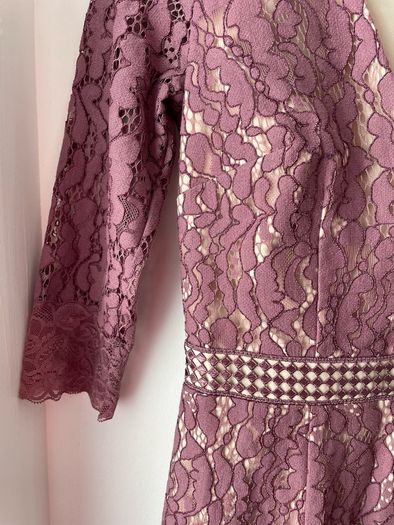 Little Mistress mauve lace dress size 8