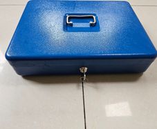 Coin / storage / cash / jewellery box