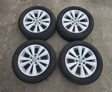 Genuine Volkswagen 16" Alloy Wheels & Continental ContiEcoContact Tyres (205/55/R16)