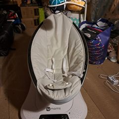 4Moms Mamaroo