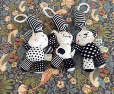 Sensory B&W baby toy