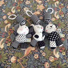 Sensory B&W baby toy